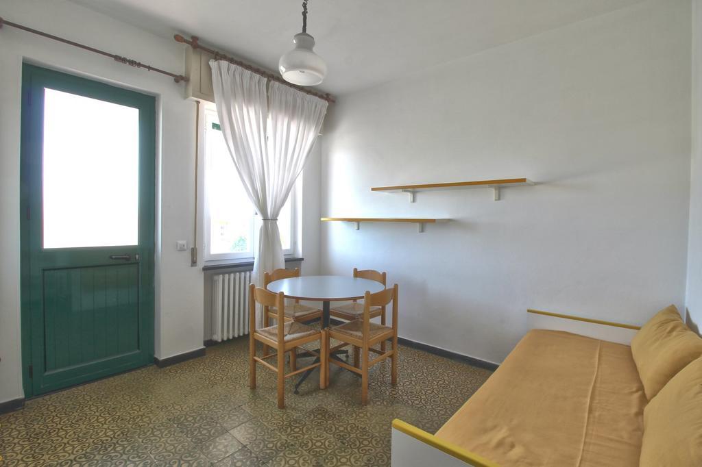 Hotel Riviera Pietra Ligure Exterior photo