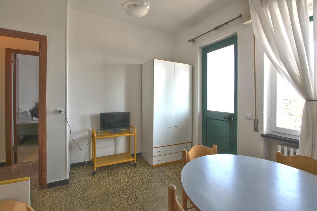 Hotel Riviera Pietra Ligure Exterior photo