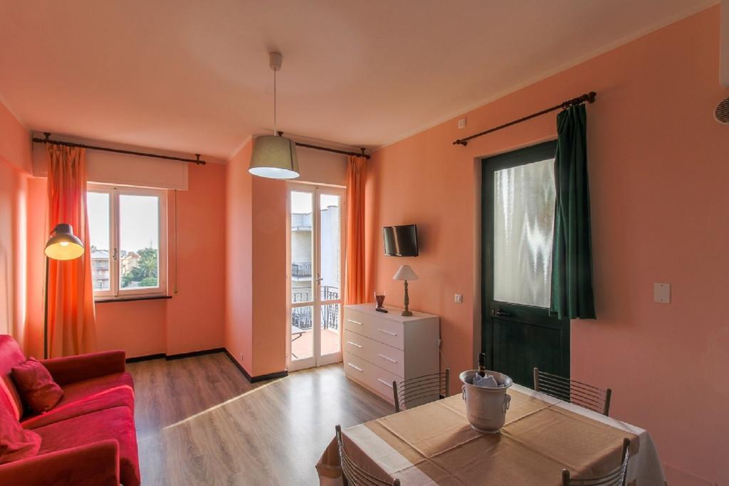 Hotel Riviera Pietra Ligure Exterior photo
