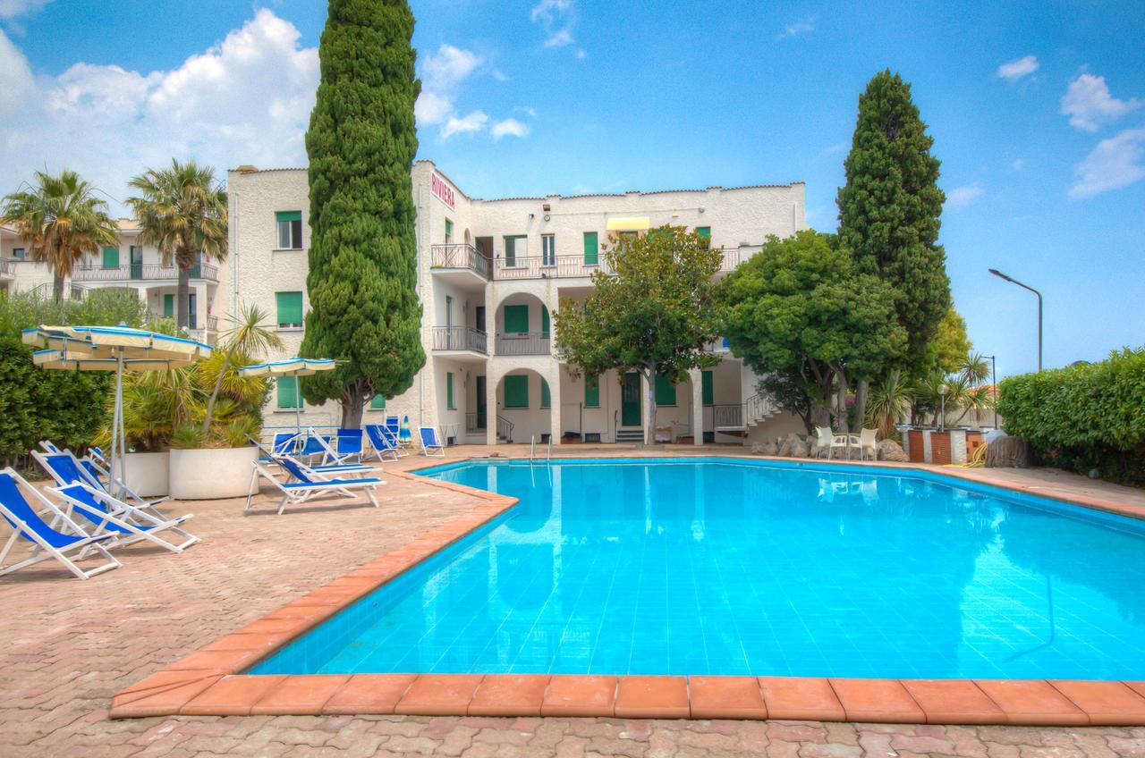 Hotel Riviera Pietra Ligure Exterior photo