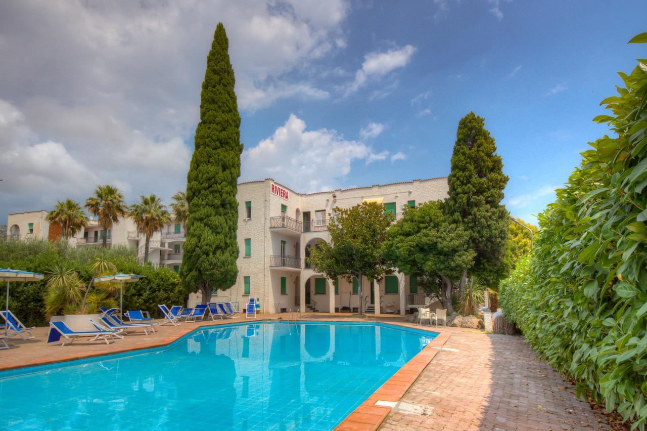 Hotel Riviera Pietra Ligure Exterior photo