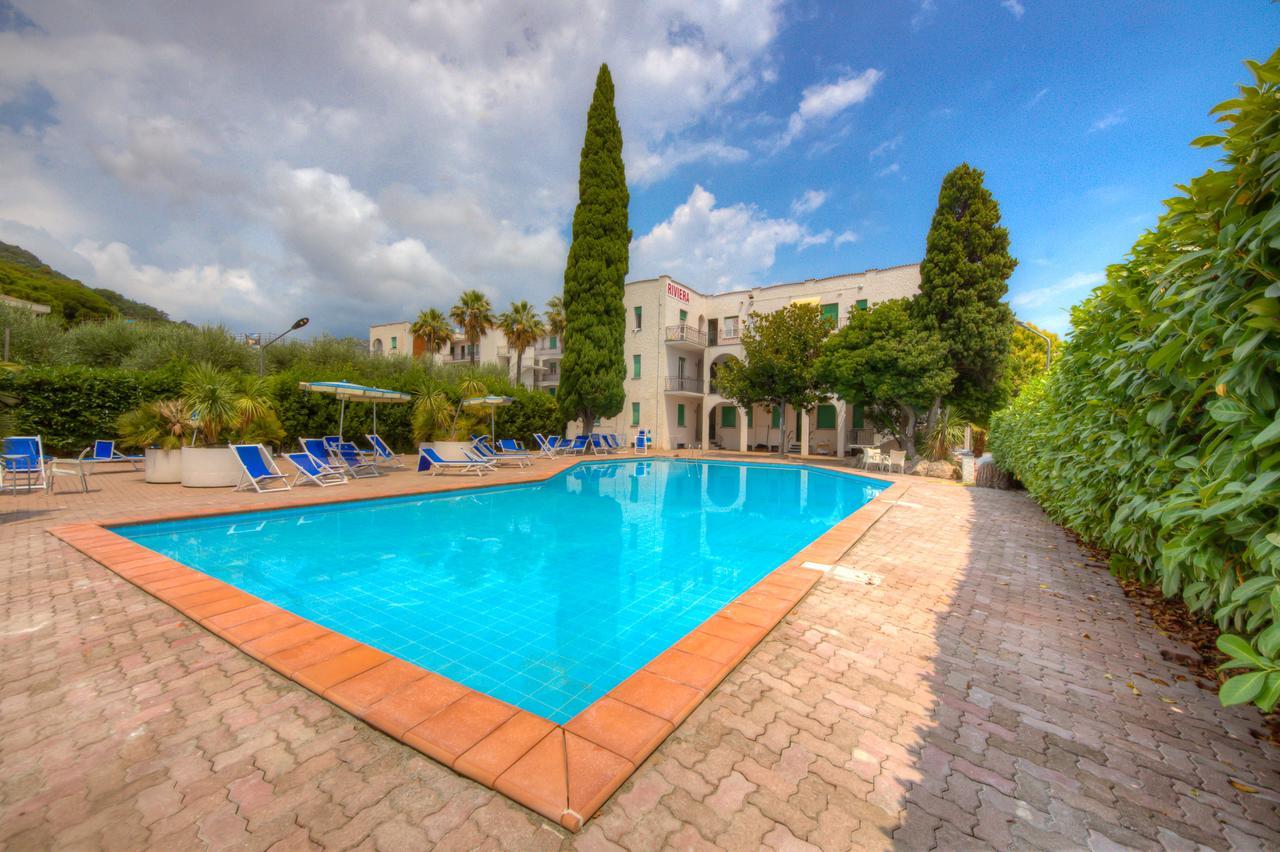 Hotel Riviera Pietra Ligure Exterior photo