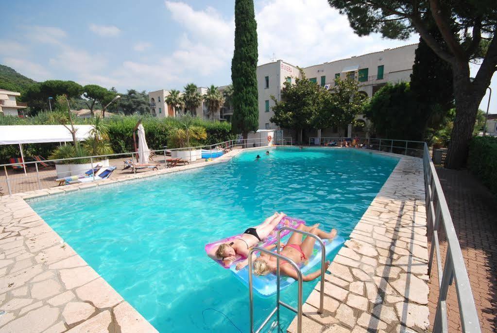Hotel Riviera Pietra Ligure Exterior photo